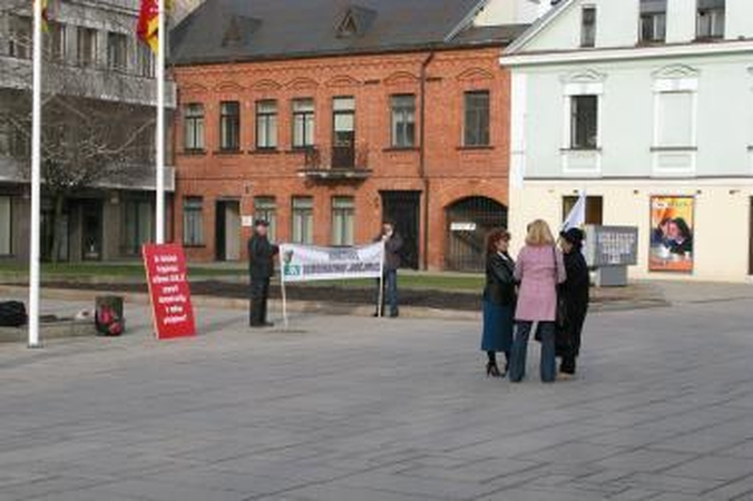 Būrelis miestiečių kvietė premjerą padiskutuoti apie Leo LT