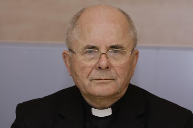 S.Tamkevičius: mokyklose neturėtų būti privalomų tikybos pamokų