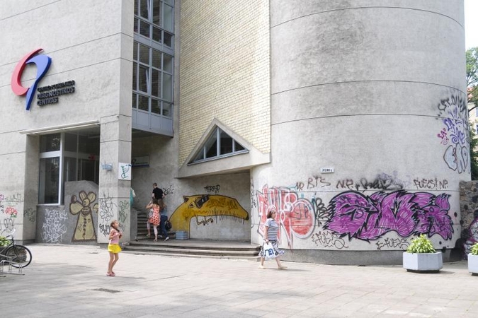 Teplionėms nuo sostinės pastatų nuvalyti skirta dar savaitė