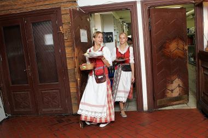 „Bernelių užeigos“ šventėje - tūkstantis cepelinų (papildyta)