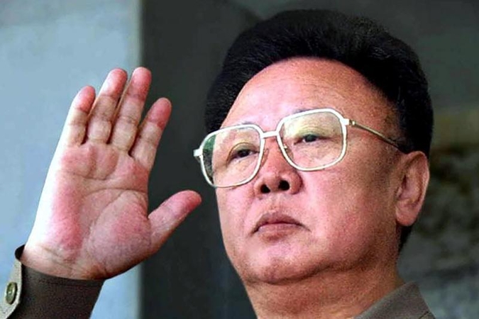 Kim Jong-Ilas buvo nurodęs organizuoti masinę urano bombų gamybą