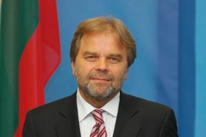 Ministerijoje darbą pradėjo aukšti pareigūnai