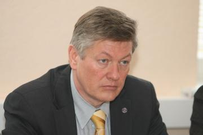 Etikos sargų akiratyje - du ministrai