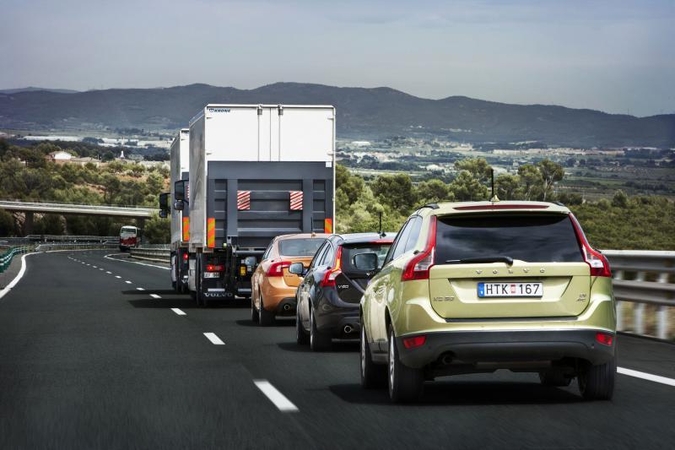 Kas 6-tas vairuotojas apmokestinto automobilio atsisakytų