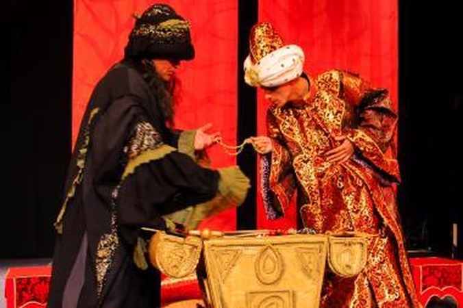 Klaipėdos jaunimo teatre „Be durų“ – pasakos premjera