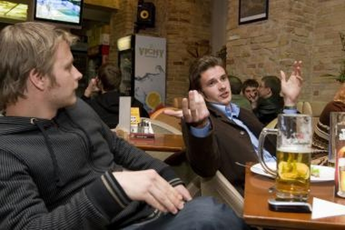 Prekybos įmonių apyvarta per metus padidėjo