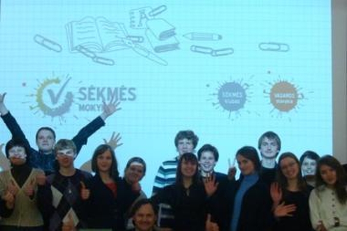 Į „Sėkmės mokyklą“ jaunimas veržiasi net sulaužytomis kojomis