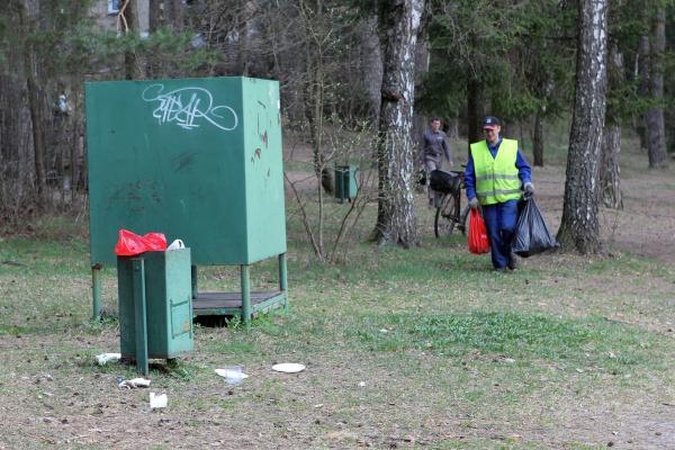 Miesto paplūdimiai sparčiai ruošiami maudynių sezonui