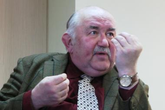 Maestro D.Katkus padavė į teismą vicemerą V.Martikonį 