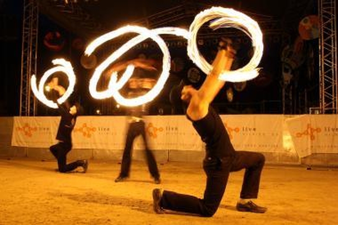 „Ugnies valdovai“ festivalio „Be2gether” lankytojus mokys triukų
