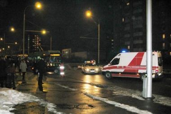 Jauna vairuotoja sukėlė didžiulę spūstį