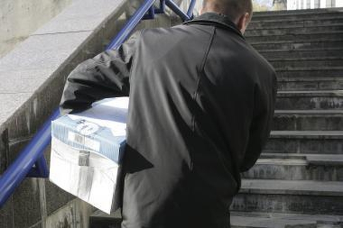 Pažyma apie S.Skrinską liko pusiau slapta, teismo sprendimas - gruodžio viduryje