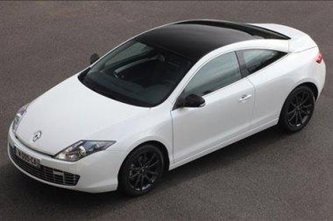 Pradėta prekiauti „Renault Laguna“ kupė „Monaco GP“