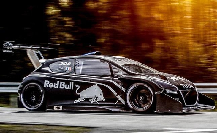 „Pikes Peak“ kalnų raliui - „Peugeot 208 T16“