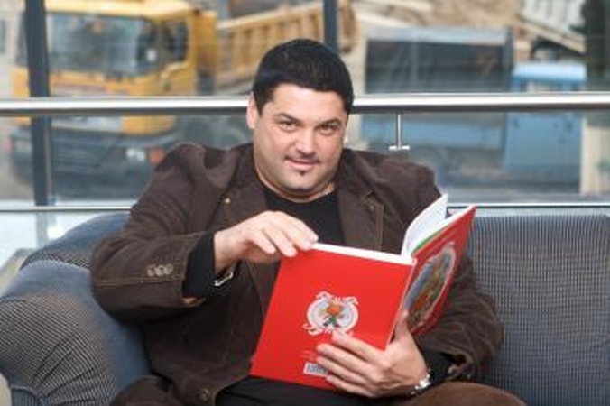 V.Cololo: „Mano žmona - hiperseksuali, o aš - hiperkvailas!“