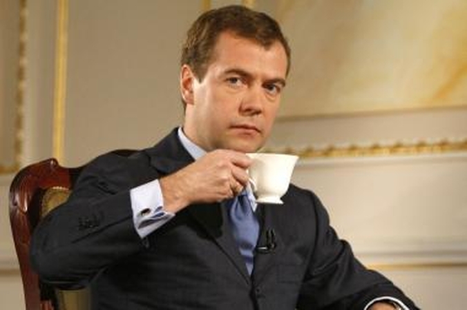 D.Medvedevas pasiūlė pasidalinti Europą į atsakomybės sektorius
