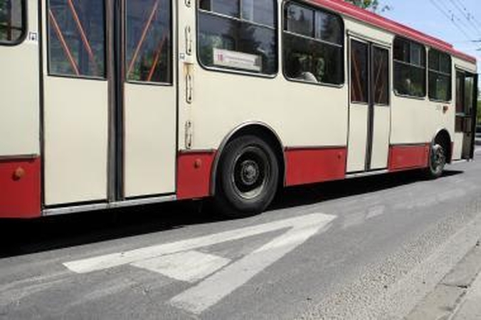 Savaitgalį bus keičiami viešojo transporto maršrutai, ribojamas eismas
