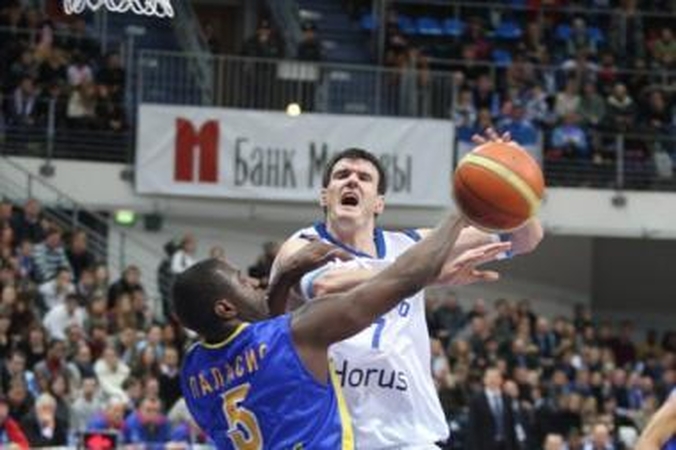 R.Javtokas ir D.Lavrinovičius šventė pergalę