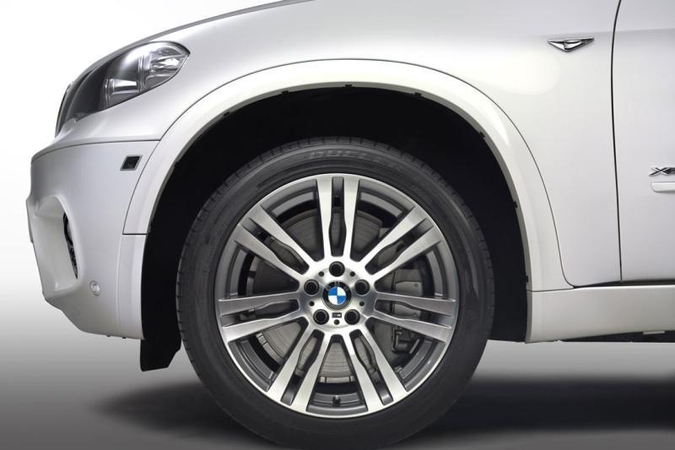 Klaipėdoje siaučia automobilių detalių vagys