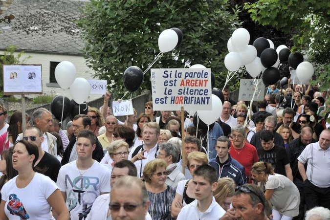 Belgija protestuoja prieš maniako žmonos paleidimą į laisvę