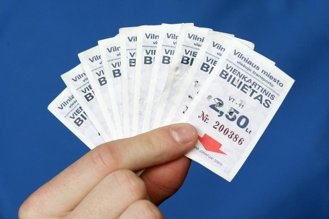 Popierinių bilietų pardavimą siūloma pratęsti iki kovo pabaigos