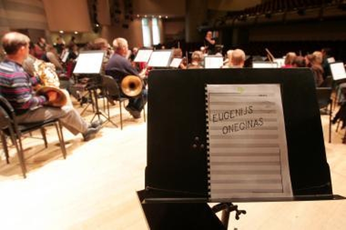 LVSO sezoną atidarys opera "Eugenijus Oneginas"