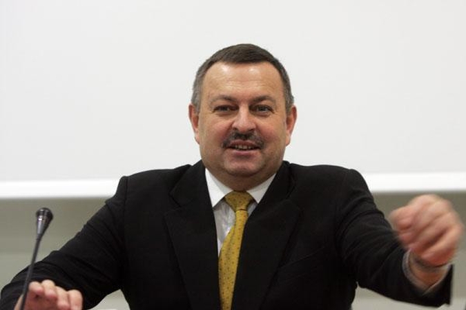 V.Navickas: moralinę naštą pasitraukdamas iš darbo nunešiau