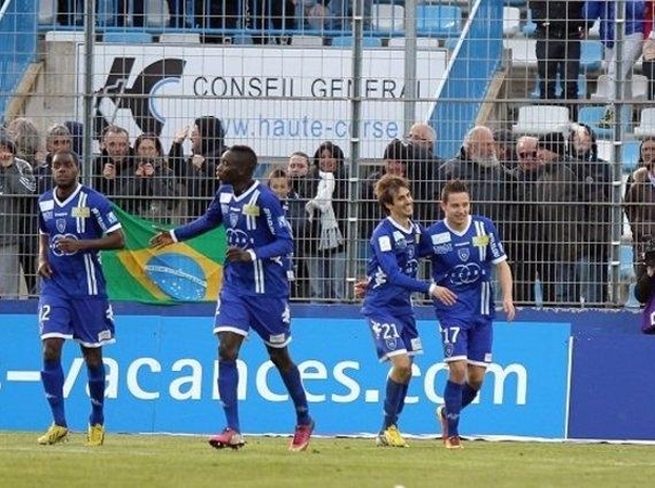 „Lyon“ gėdingai pralaimėjo lygos naujokui