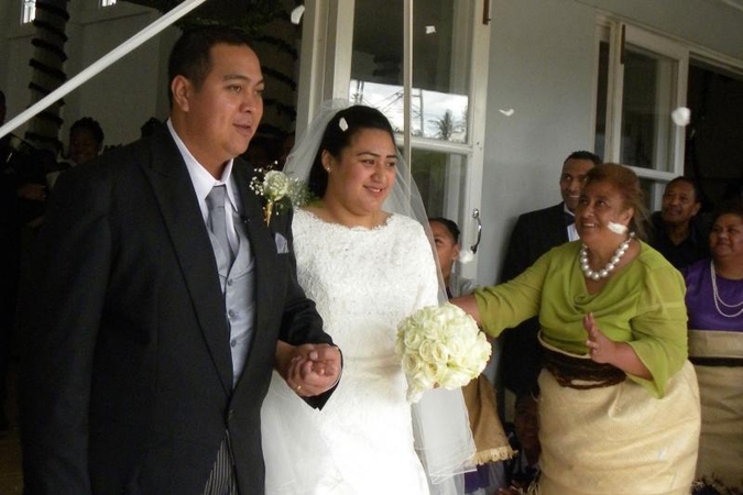 Tonga švenčia prašmatnias karališkąsias vestuves