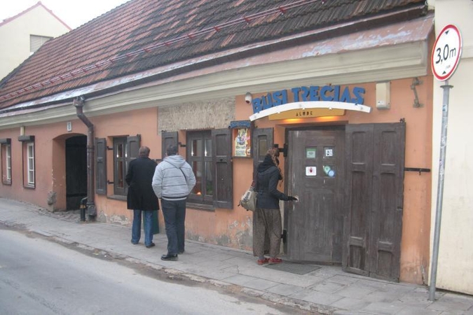 Savivaldybė pati ginčys savo sprendimą uždaryti barą „Būsi trečias“