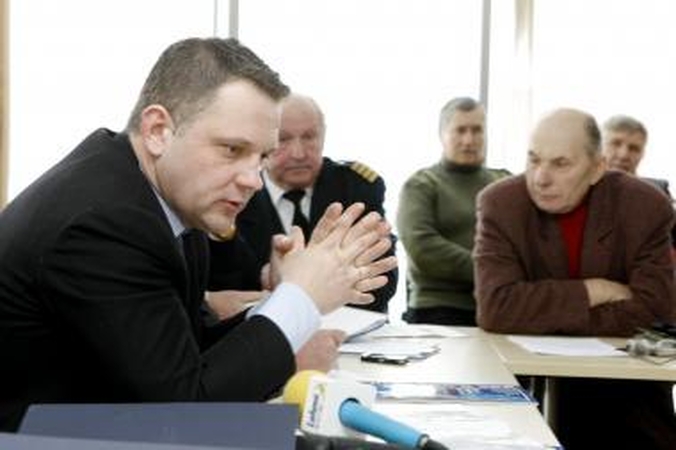 Klaipėdiečiai įtikinėjo E.Masiulį, jog privatizacija nenaudinga
