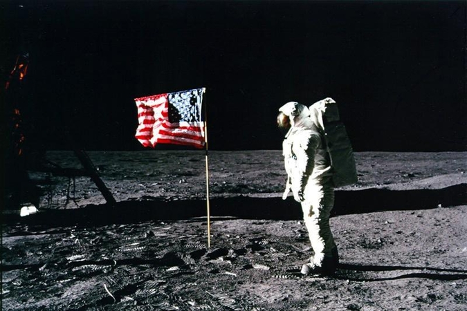 Kada NASA astronautai ir vėl skries į Mėnulį?