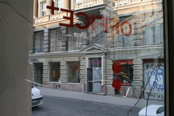 Vilniaus senamiestyje - žaibiškai apvogta parduotuvė (papildyta)