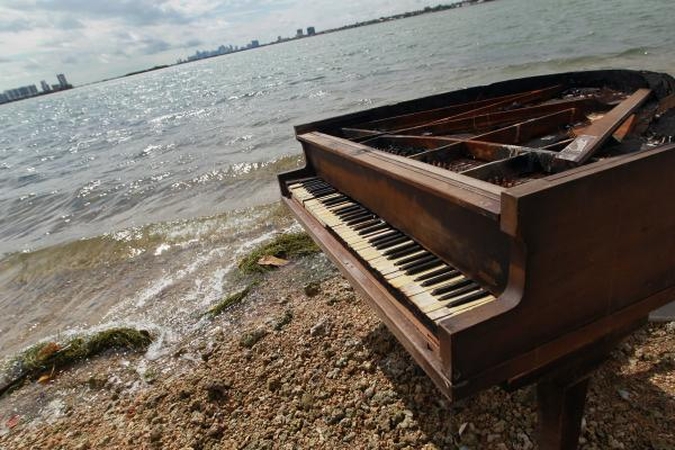 „Yamaha“ išmokė „Siri“ groti fortepijonu