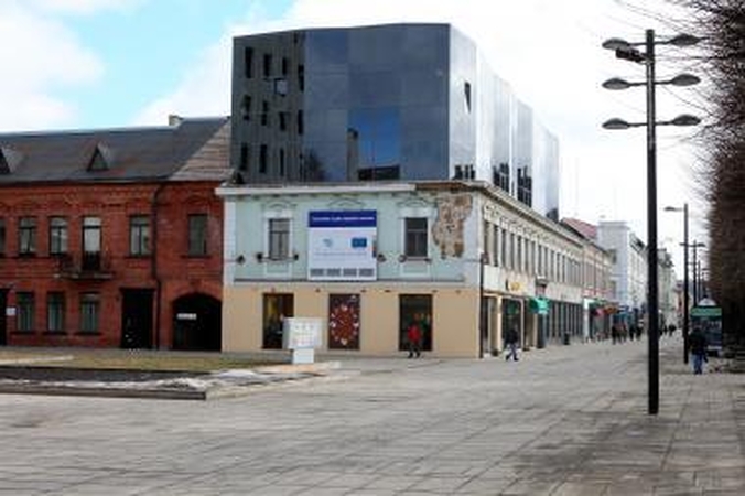 Laisvės alėjoje statomą viešbutį išvadino balta mišraine
