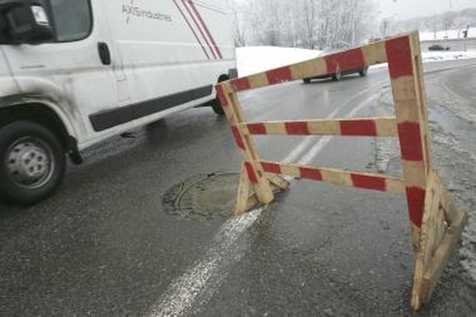 Duobių lopymas bus pratęstas atšilus orams