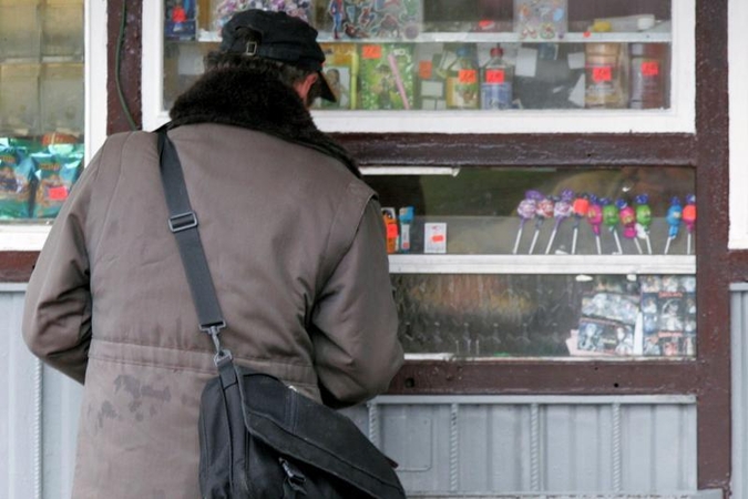 Sušilti norintys pirkėjai negavo kavos – kioskelyje užšalo vanduo