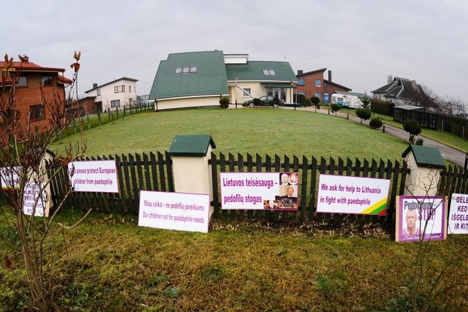 Prezidentė: svarbiau už viską yra mergaitės interesai