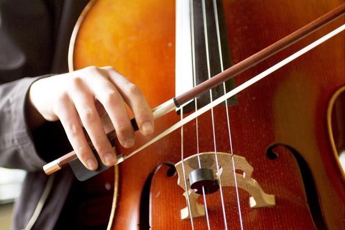 Trakų bažnyčioje skambės senoji ir modernioji violončelė