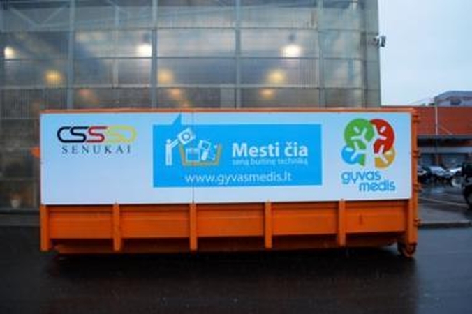 Elektronikos atliekų konteineriai pildomi pernelyg lėtai
