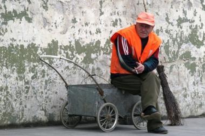 Tauragės gatvių valytojai – nematomo fronto kariai