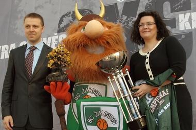 Kauno „Akropolis“ dar trejus metus rems „Žalgirio“ krepšinio klubą