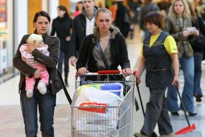 Kauniečiai šturmavo „Megą“