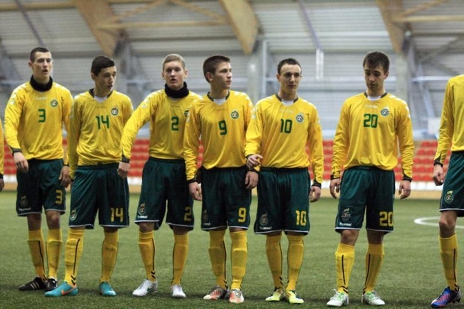 Lietuvos septyniolikmečiai futbolininkai turnyrą Minske baigė pergale