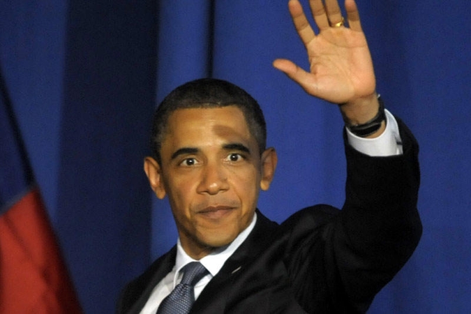 B.Obamos „pleibojus“ tėvas planavo sūnų atiduoti įvaikinti