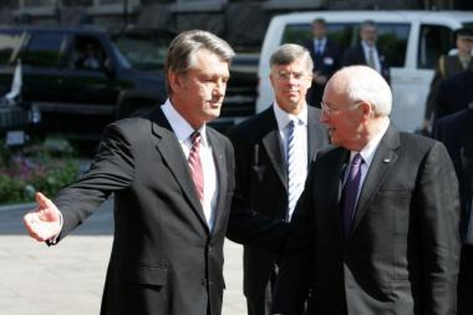 Rusijos deputatas prognozuoja karą su Ukraina