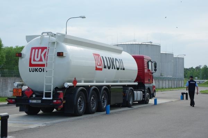 "Lukoil Baltija" per Klaipėdą ketina atsigabenti ir dyzelino 