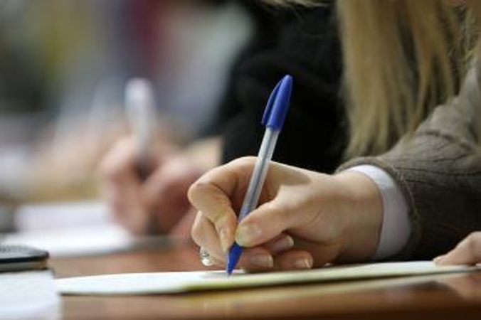 624 doktorantai kas mėnesį gaus po 205 litus