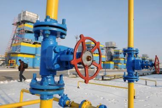 "Gazprom" žada nutraukti dujų tiekimą Ukrainai