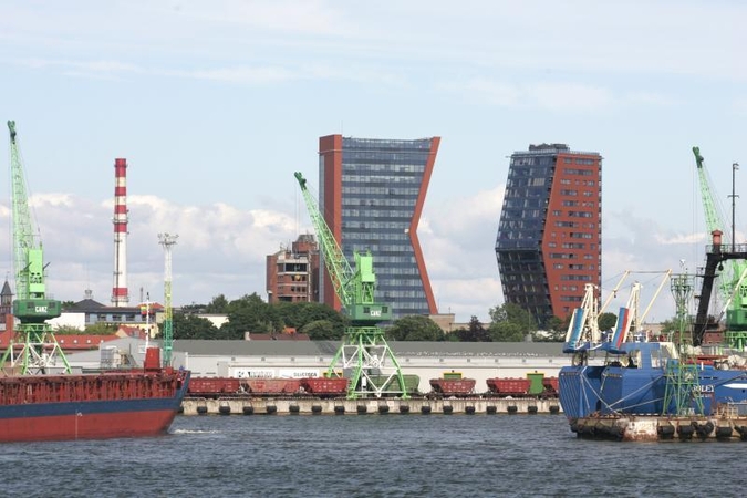 Klaipėdos uostas: daugiau krovinių ir mažiau keleivių